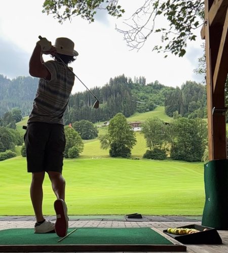 Golf Kitzbühel Zielhaus Driving Range Abschlag Übungsanlage